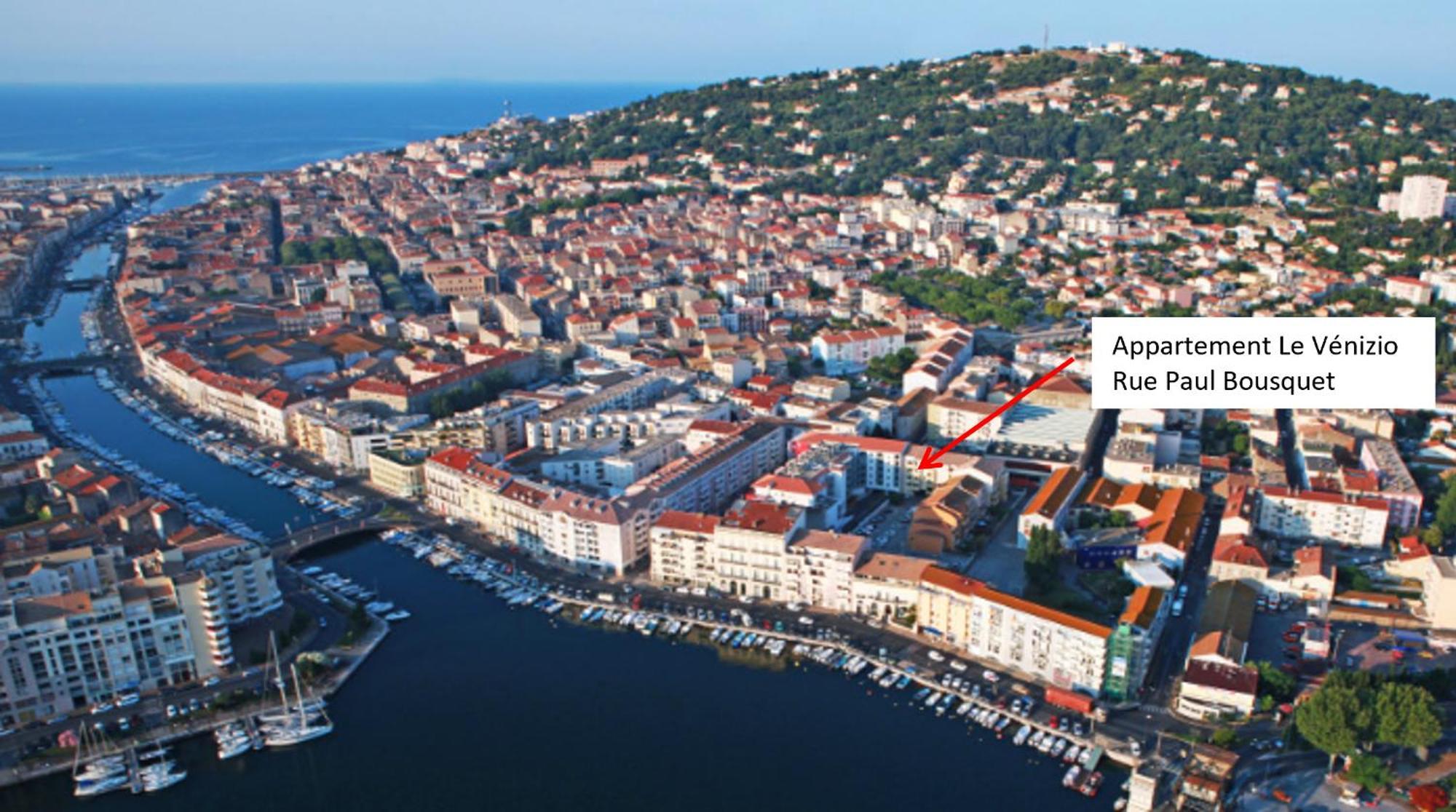 Le Venizio - Classe 2 Etoiles - T2 Climatise, Avec Terrasse, Parking, Pret De Velos, 10 Minutes A Pied Gare Et Centre Ville Sete Luaran gambar