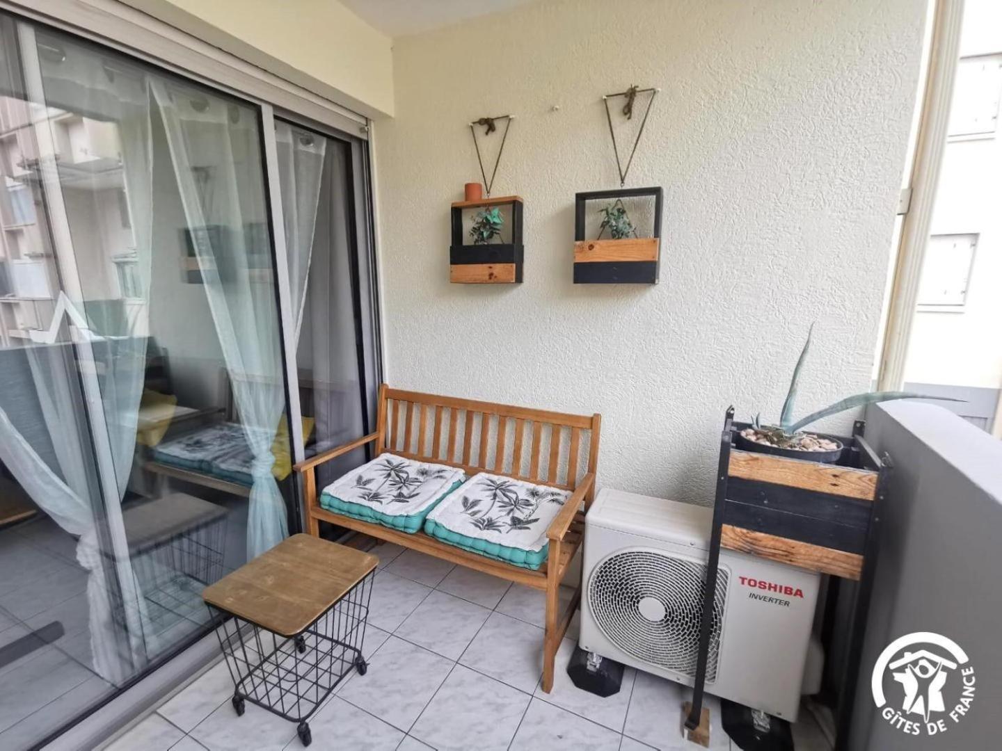 Le Venizio - Classe 2 Etoiles - T2 Climatise, Avec Terrasse, Parking, Pret De Velos, 10 Minutes A Pied Gare Et Centre Ville Sete Luaran gambar